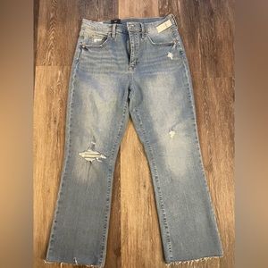 NWT Gap high rise size 31 long kick crop jeans in light denim wash